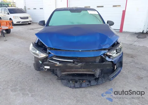 2017 Hyundai Elantra Se z USA, uszkodzony, nr VIN 5NPD84LF0HH084272